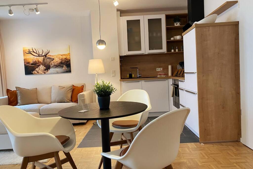 Acapella Suite Adagio 54Qm, Direkt Am Weinberg, Altstadt, Netflix Inklusive Heppenheim  Buitenkant foto